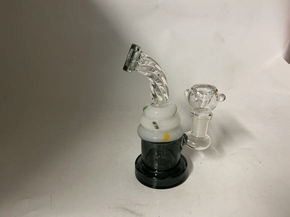 Mini water pipe 5.5” bent twist